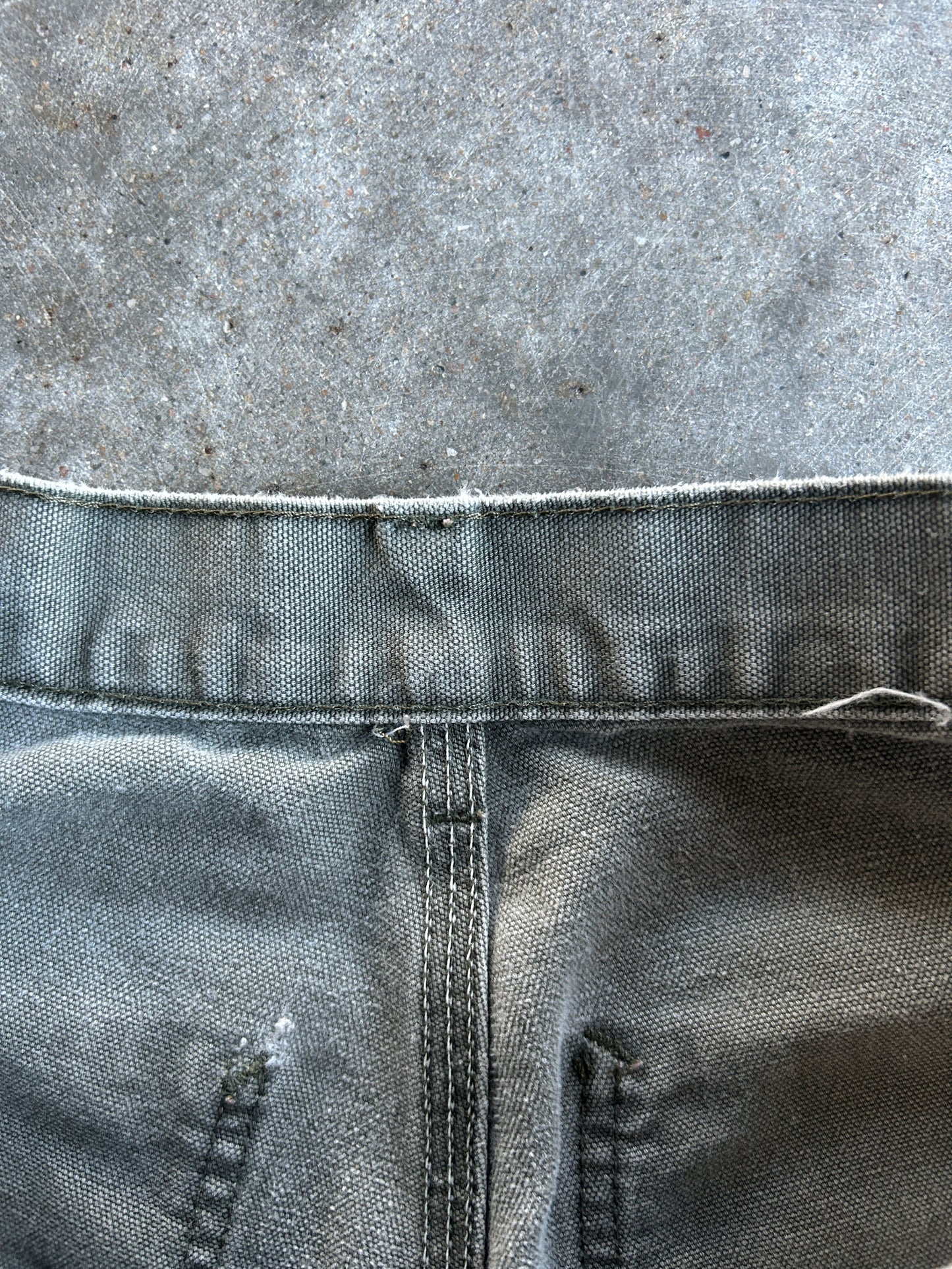 Vintage Faded Green Carhartt Distressed Carpenter Shorts - 28