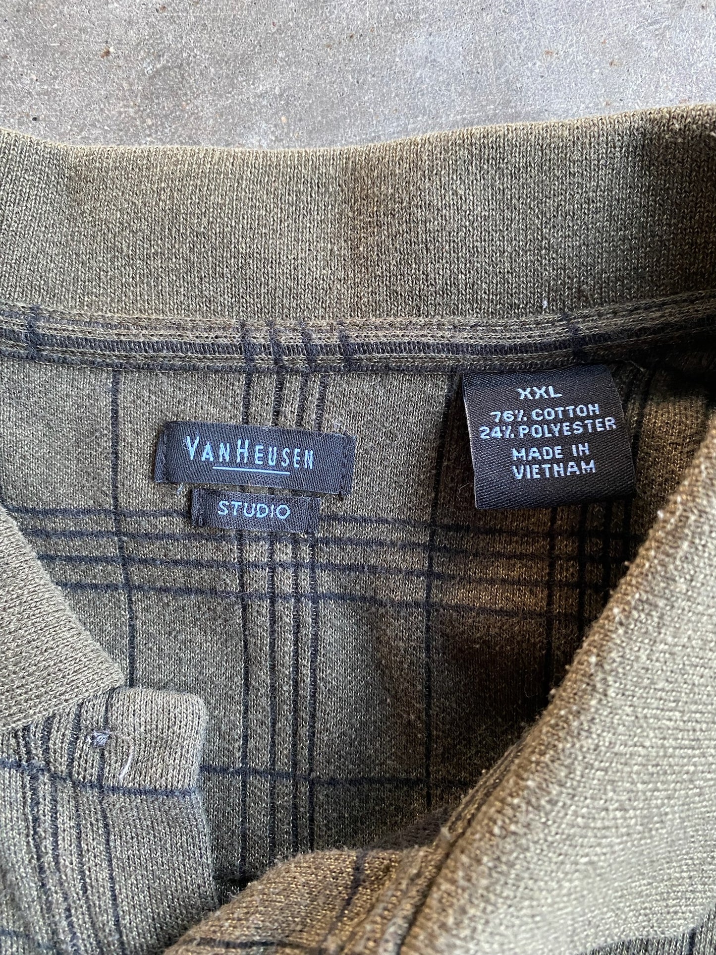 Vintage Van Heusen Long Sleeve Polo - XXL