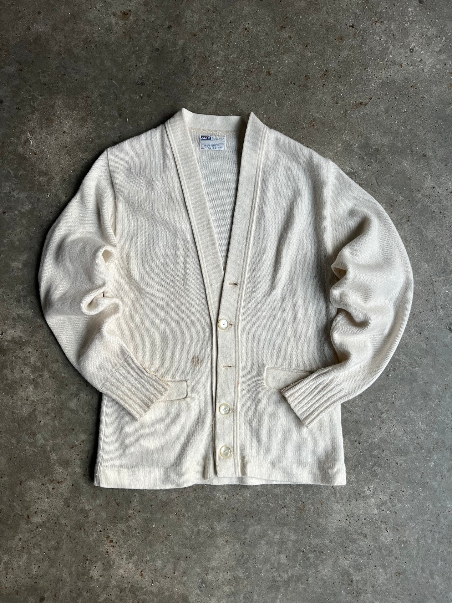 Vintage AMF Crème Cardigan - XL