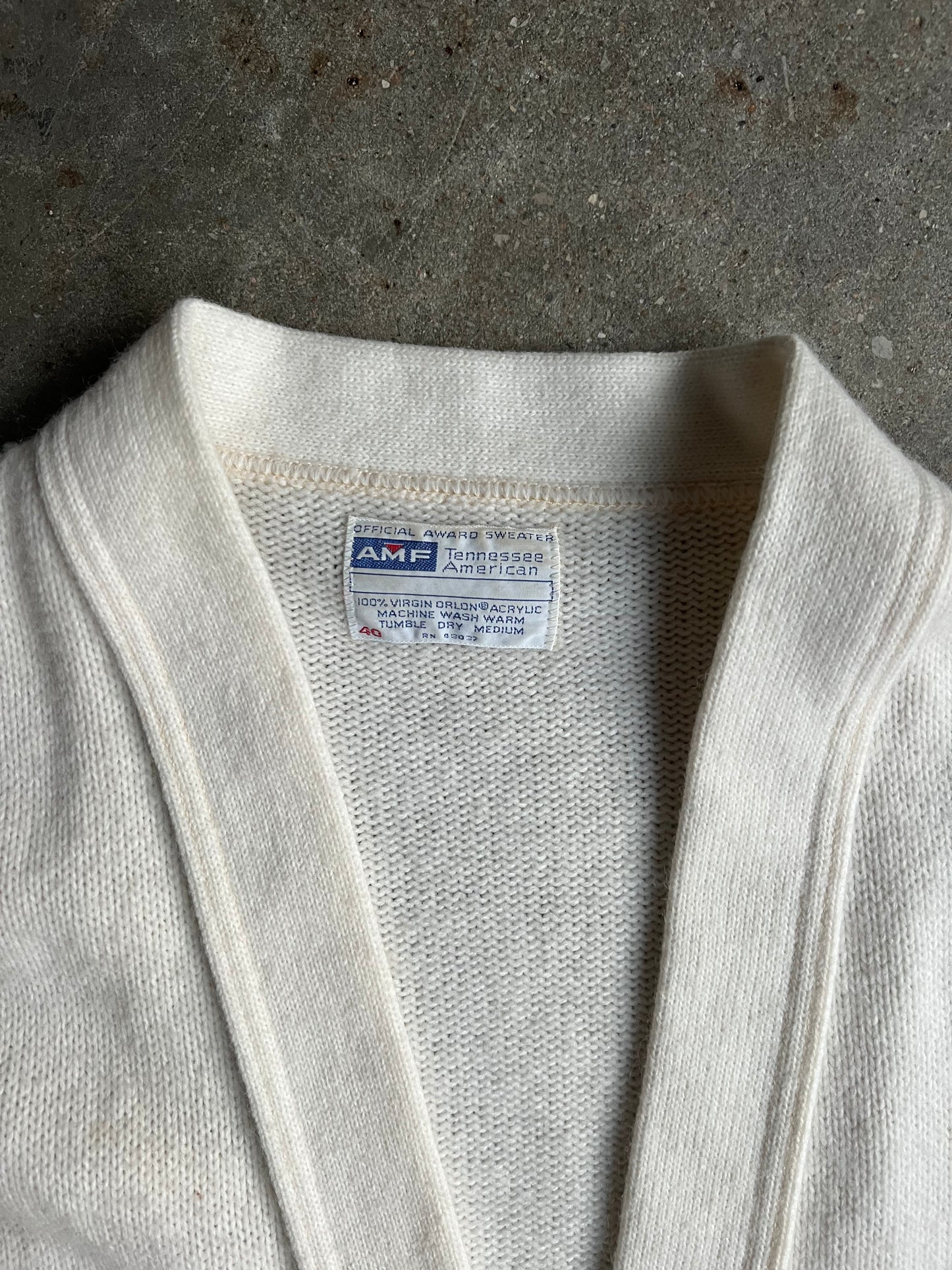 Vintage AMF Crème Cardigan - XL