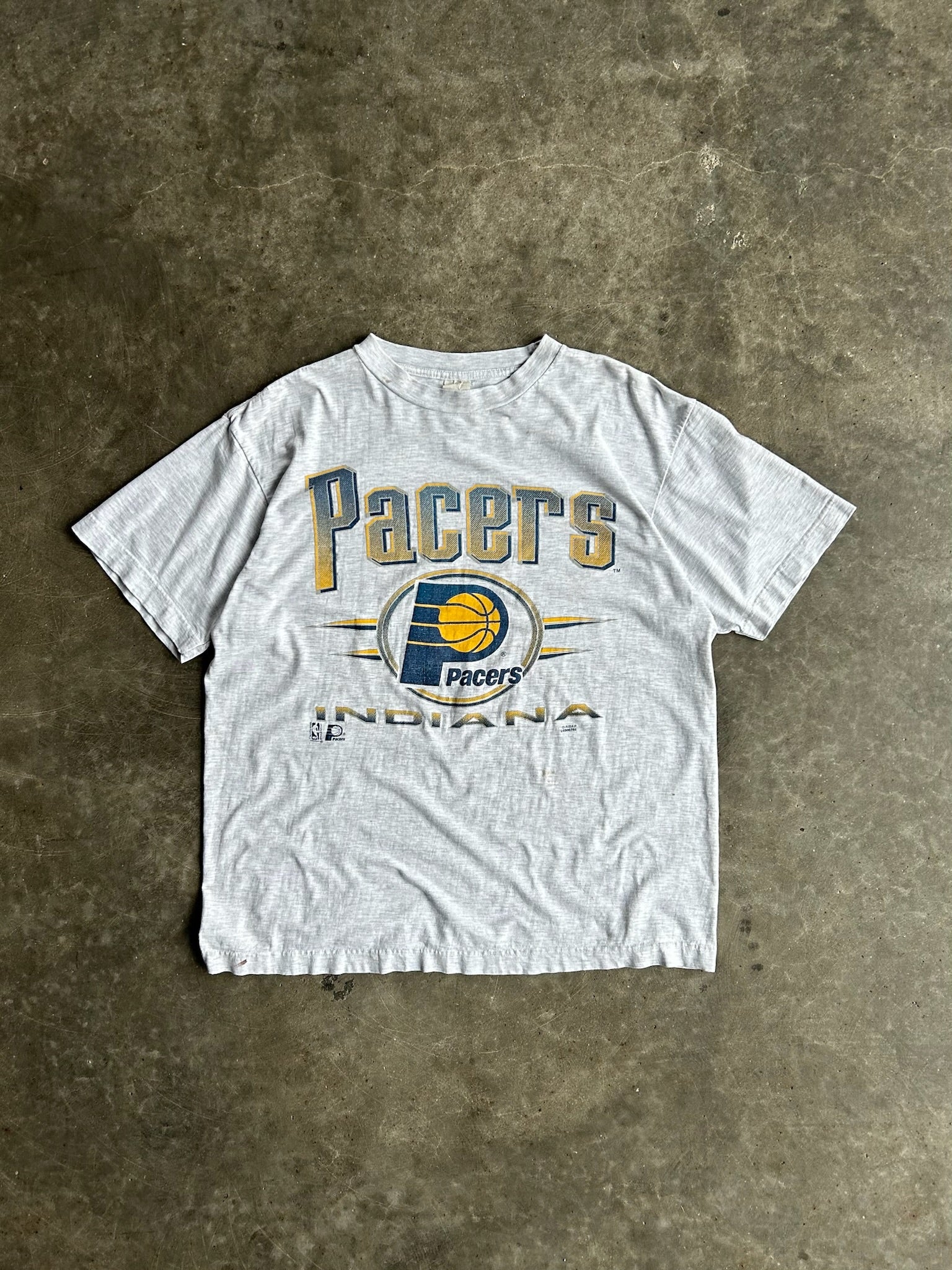 Outlet Vintage indianapolis pacers shirt