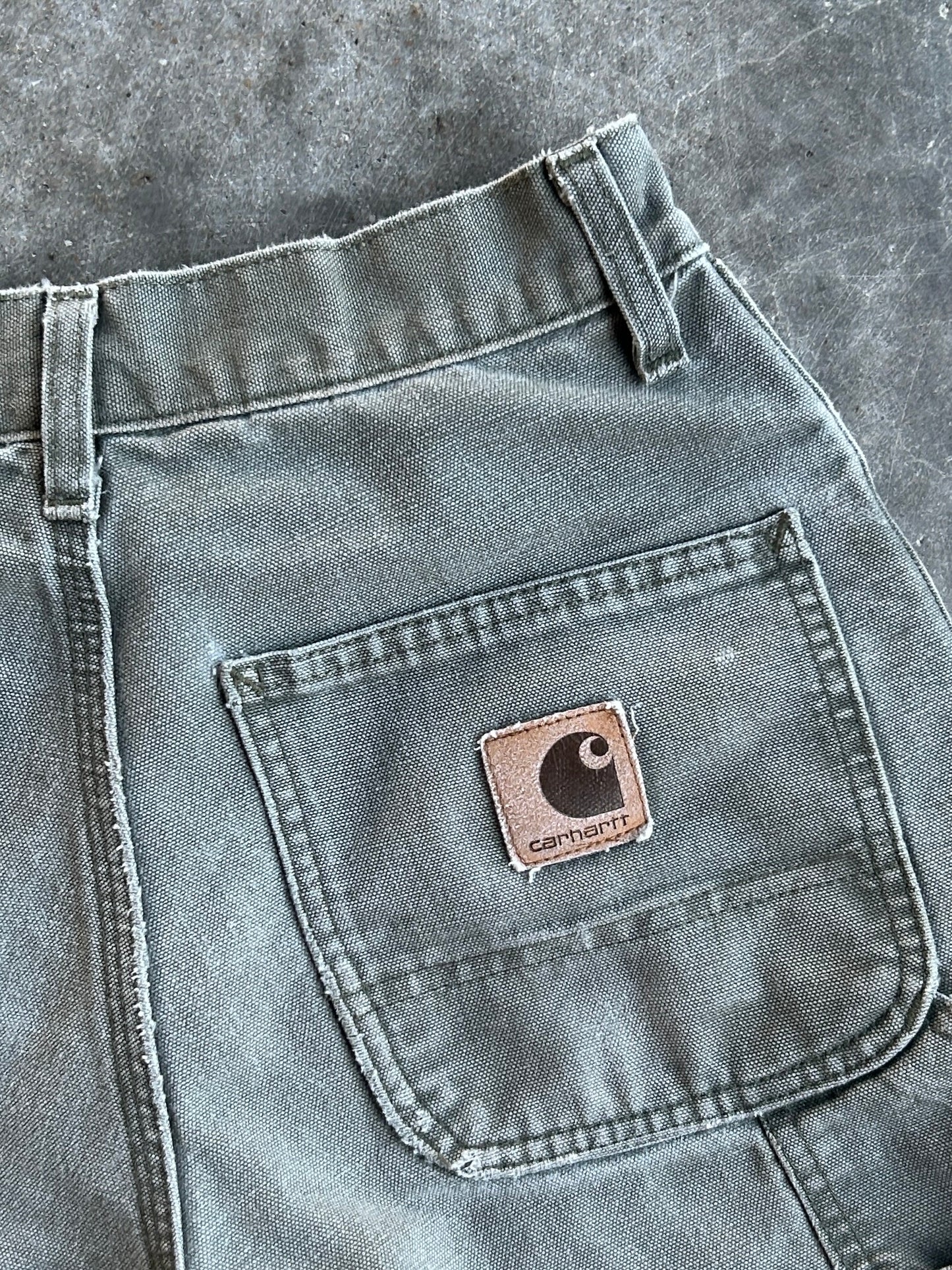 Vintage Faded Green Carhartt Distressed Carpenter Shorts - 28