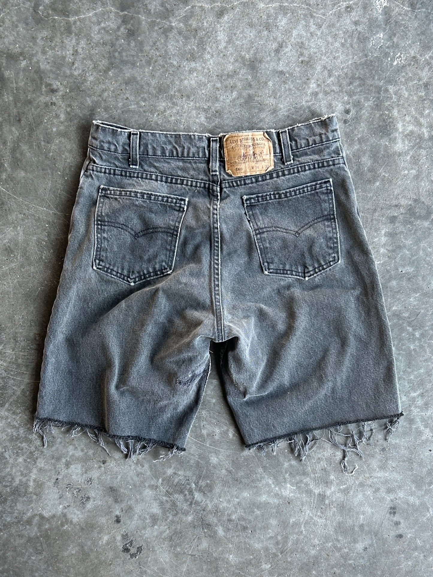 Vintage Faded Black Levi’s 550 Black Tab Distressed Denim Shorts - 32