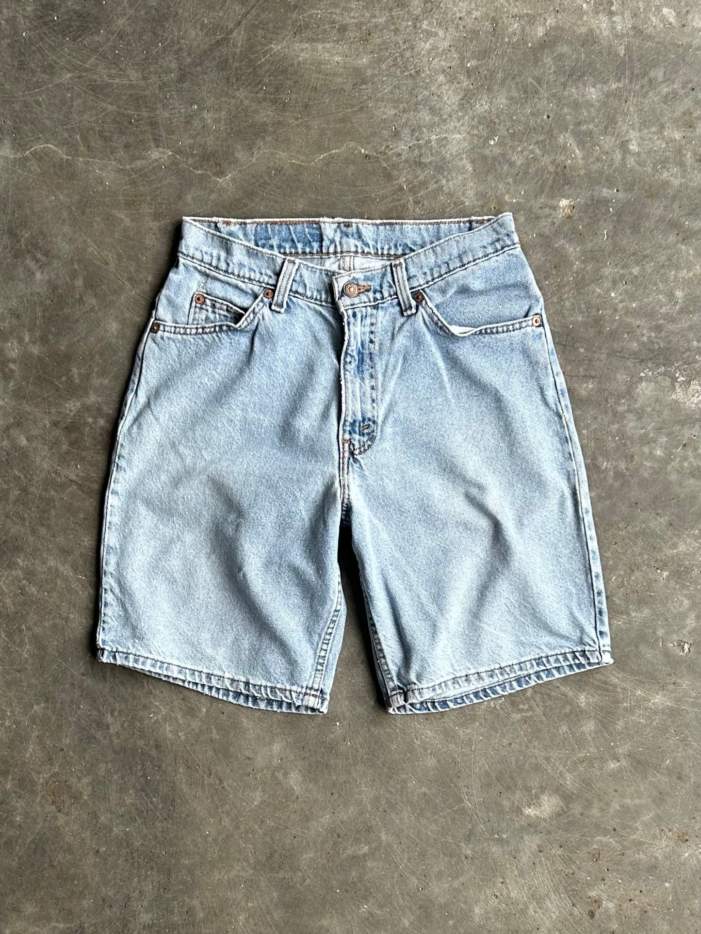 Vintage Levi’s 560 Orange Tab Denim Shorts - 28