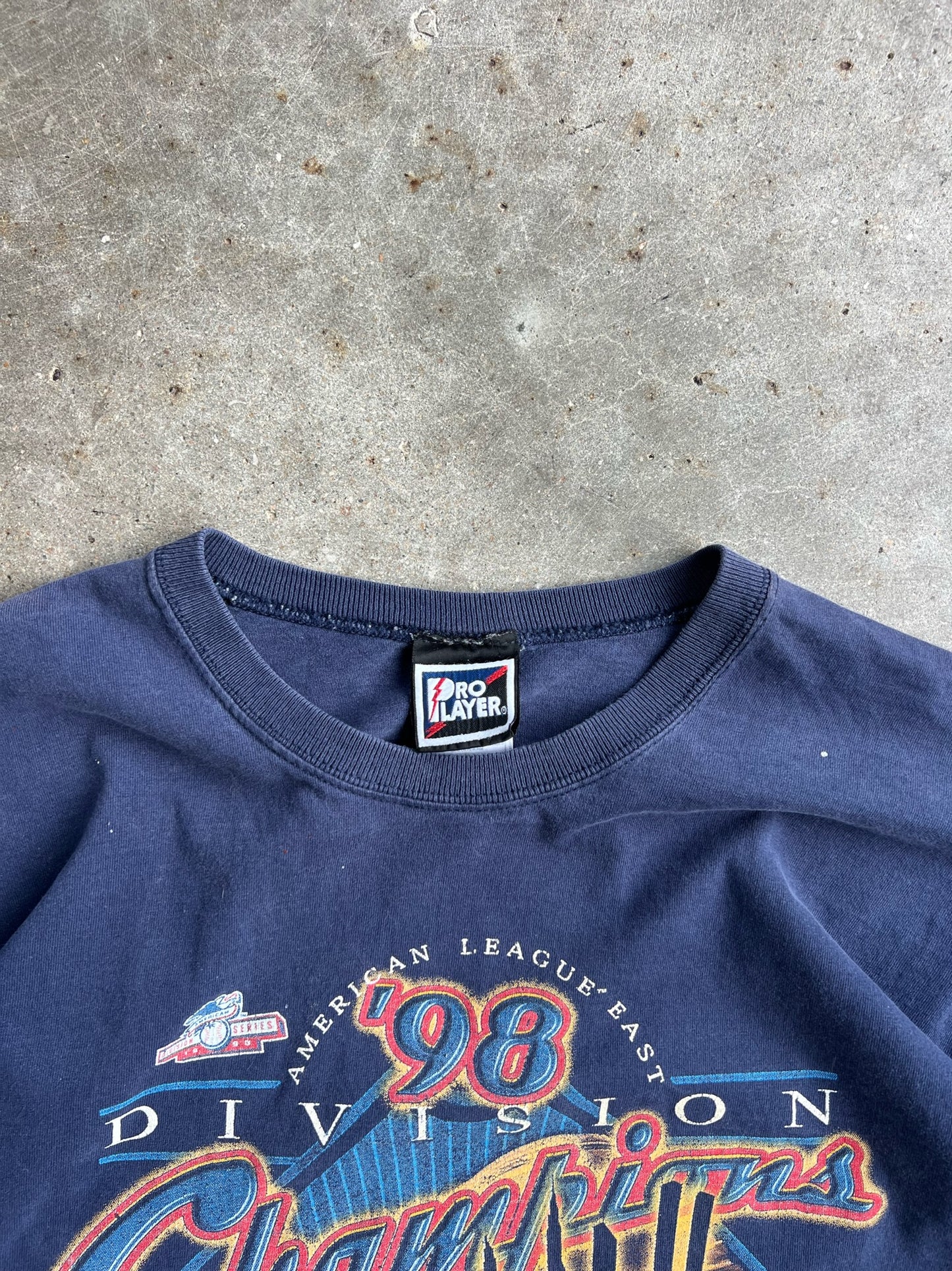 Vintage Navy NY Yankees 1998 Champions Shirt - XL