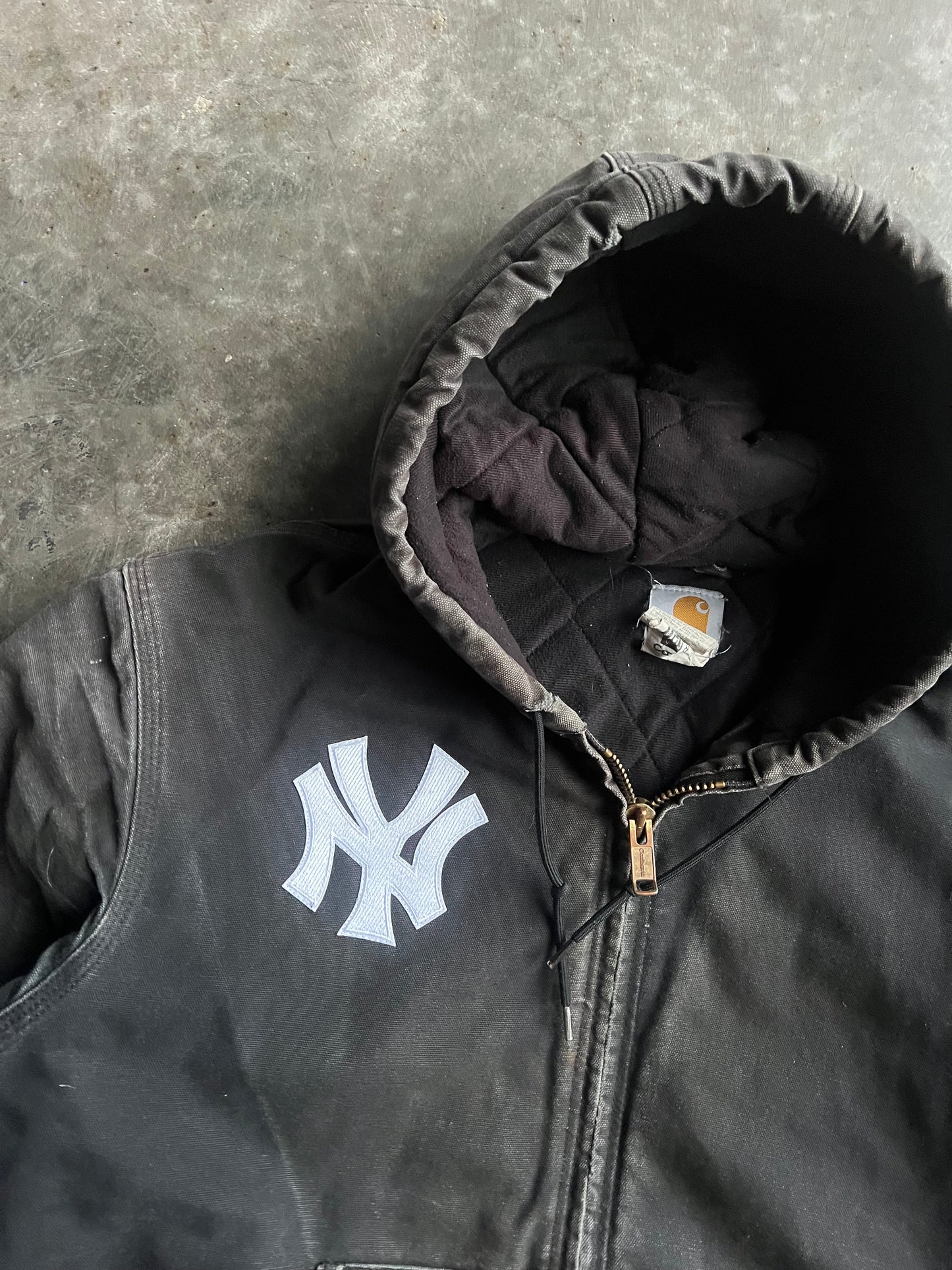 Vintage Black Yankees Carhartt Jacket - XL