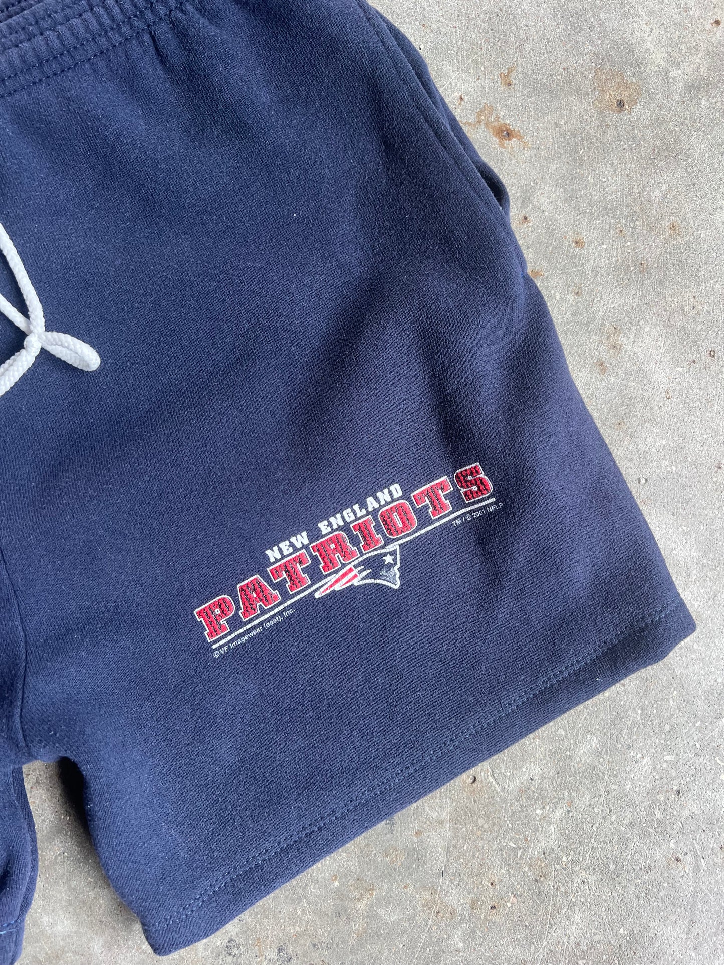 Vintage New England Patriots Reworked Shorts - L