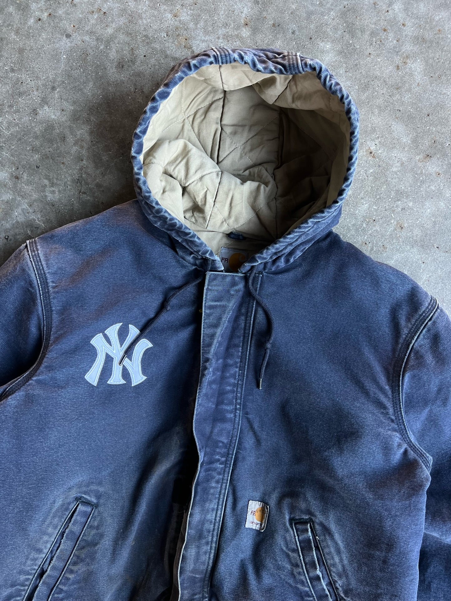 Vintage Yankees Navy Hooded Carhartt FR Jacket - M