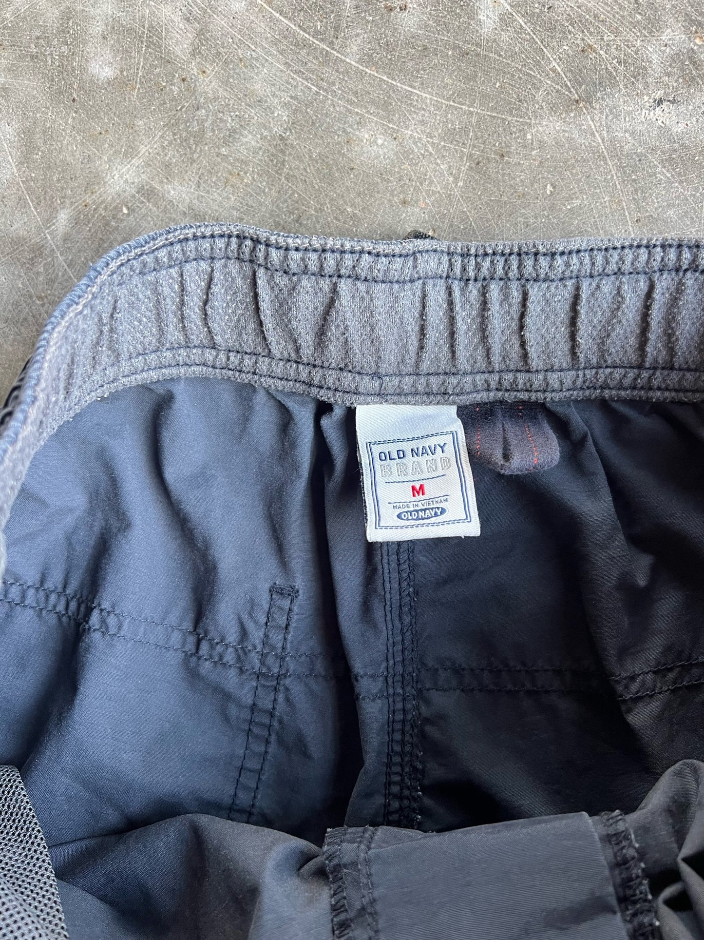 Navy Old Navy Cargo Pants - M