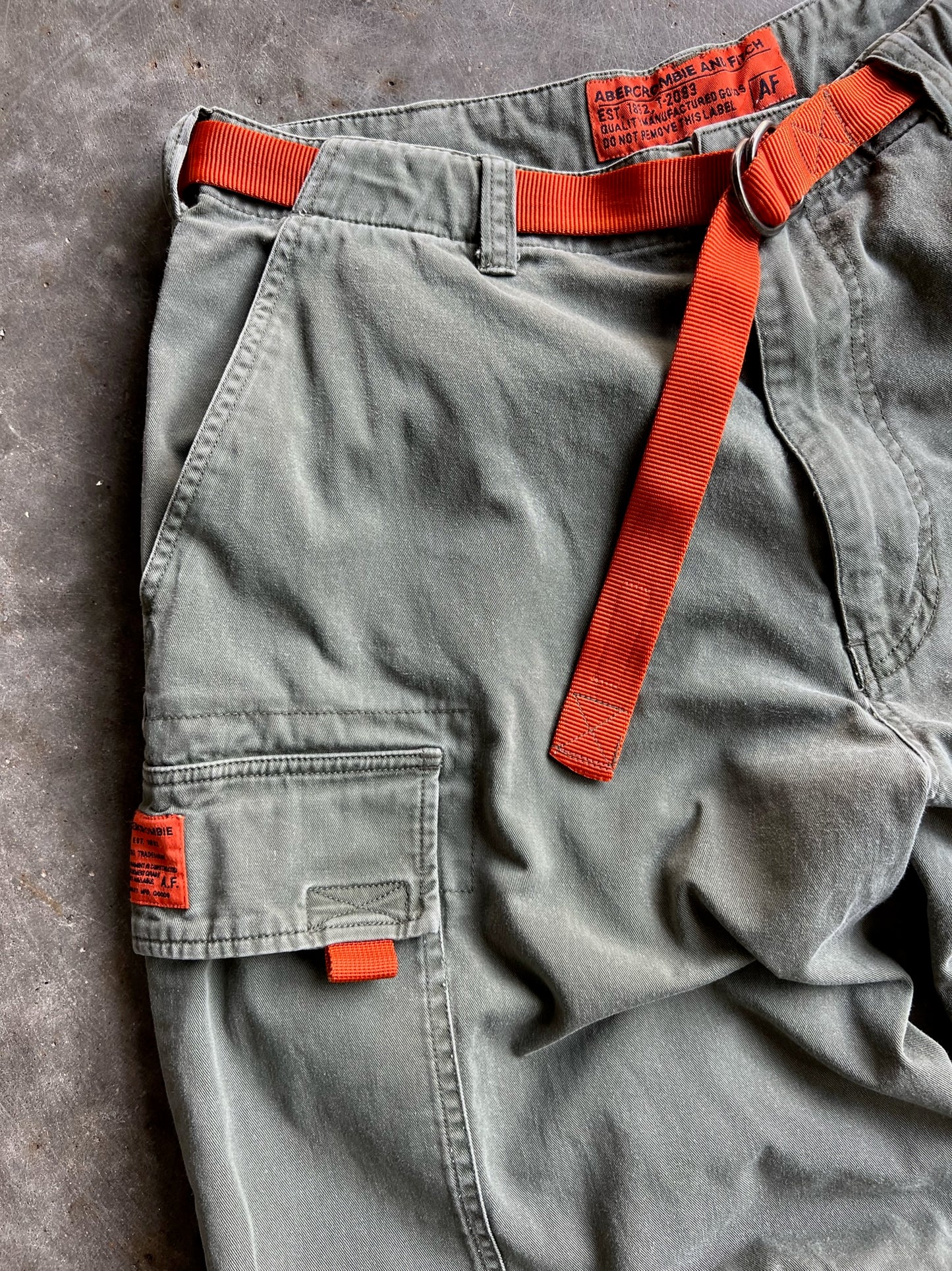 Vintage Olive Green Abercrombie Cargo Pants - M