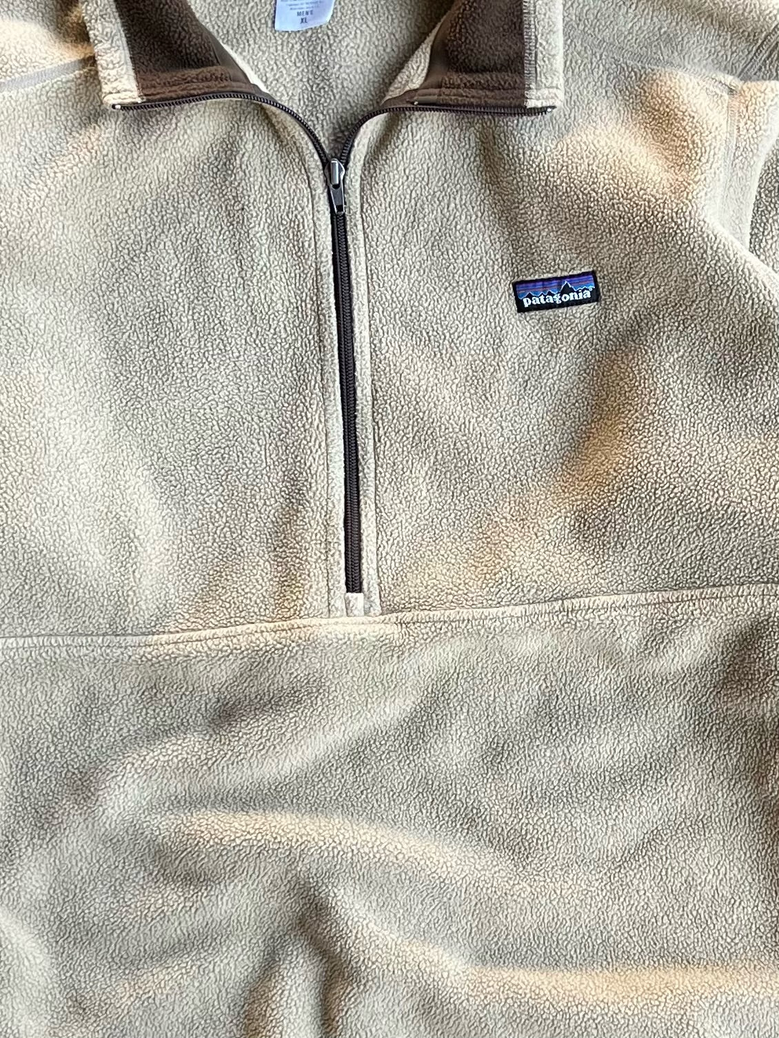 Tan Fleece Patagonia Quarter Zip - XL