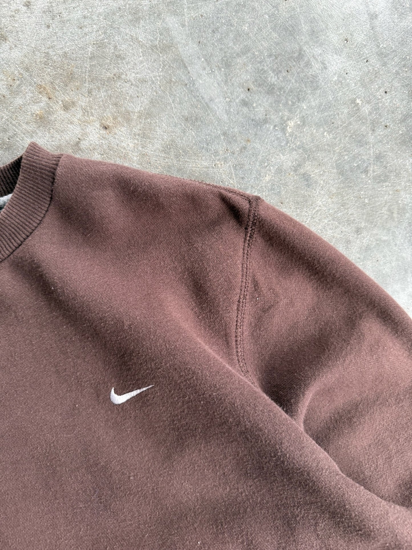 Vintage Nike Swoosh Brown Crew - M