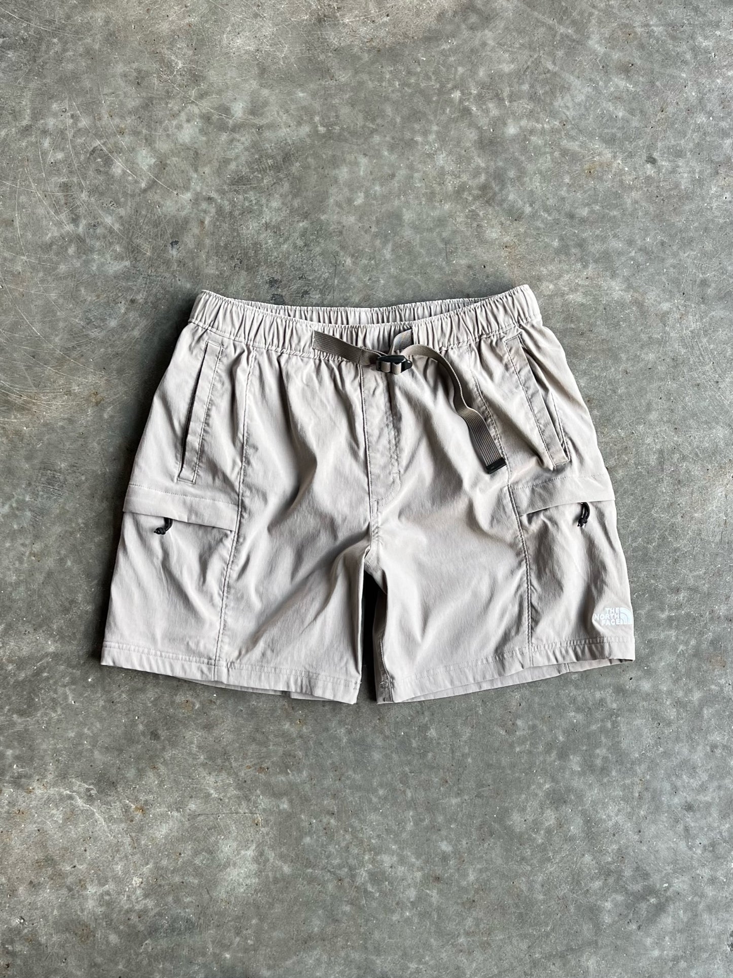 Vintage North Face Cargo Shorts - M