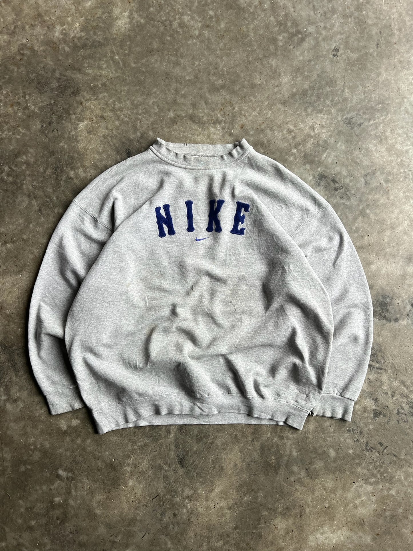 Vintage 90s Spellout Nike Crew - XL