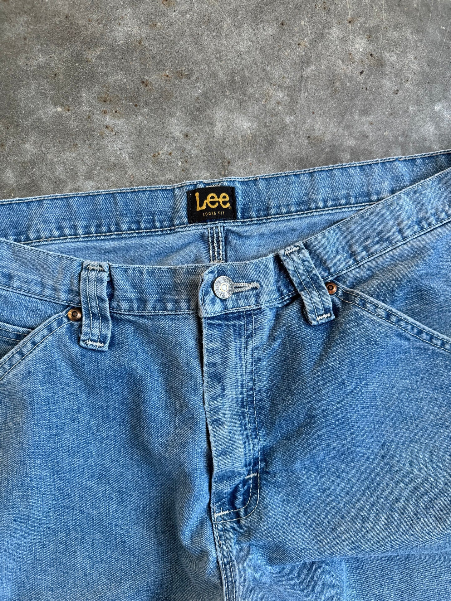 Vintage Lee Medium Wash Distressed Pants - 34