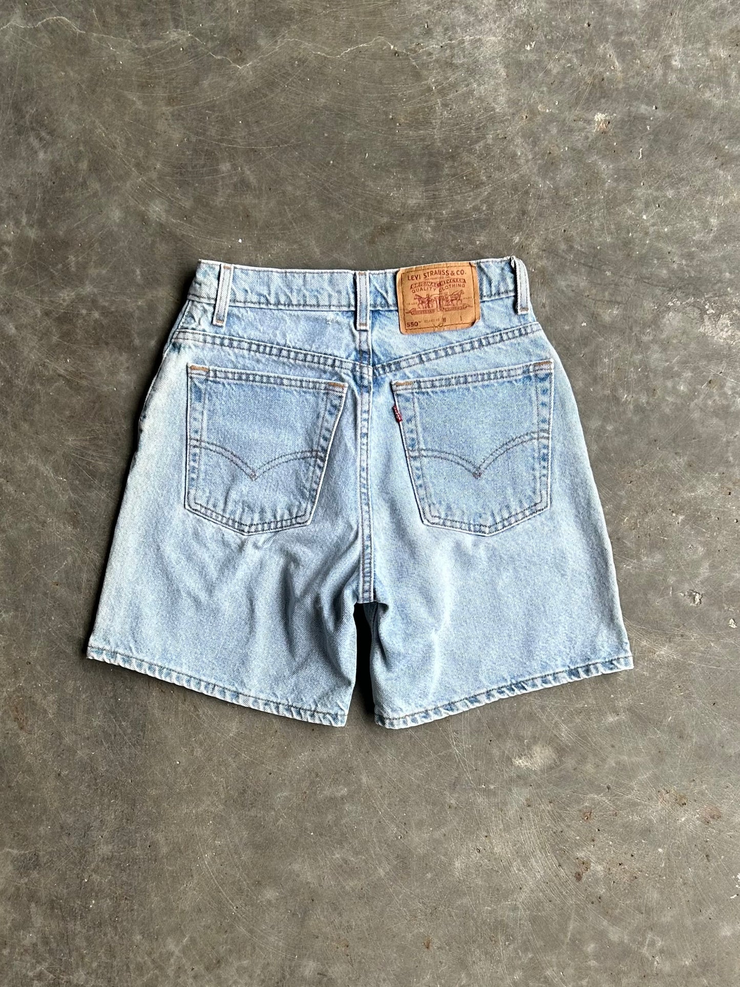 Vintage Levi’s 550 Red Tab Denim Shorts - 24