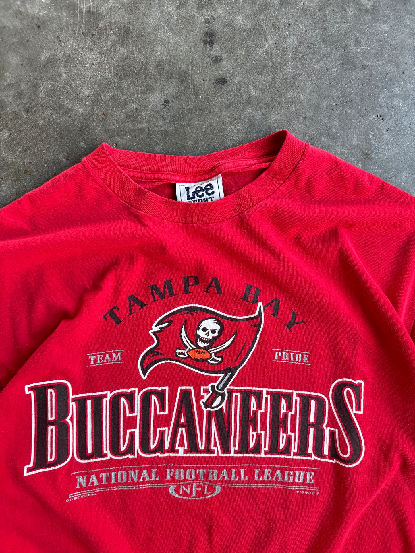 Vintage Tampa Bay Buccaneers Shirt - XL