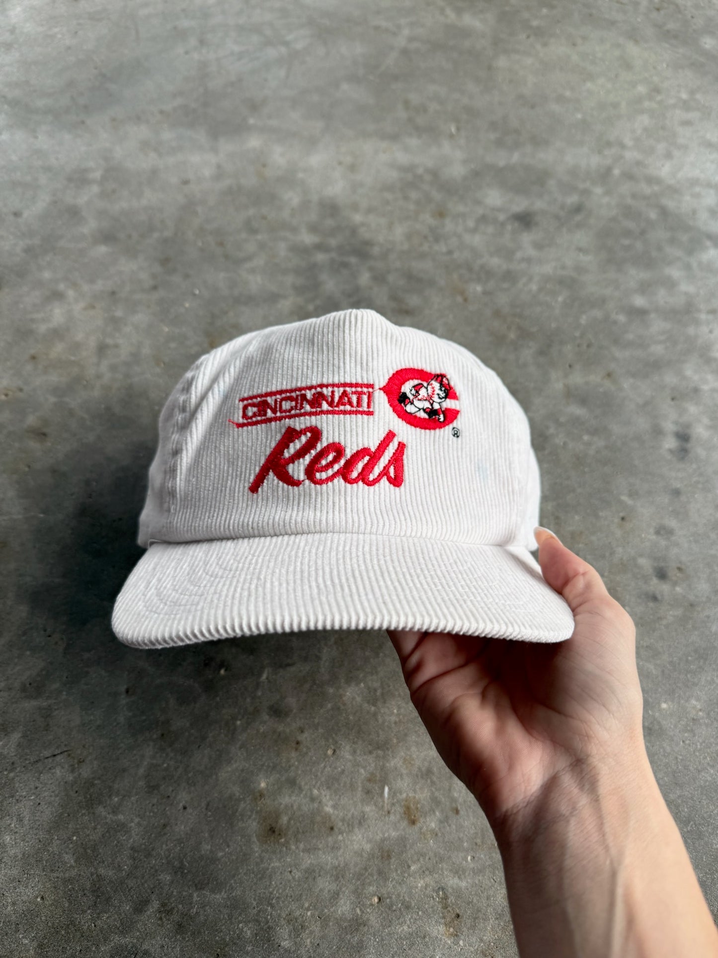 Vintage White Corduroy Cincinnati Reds Snapback Hat