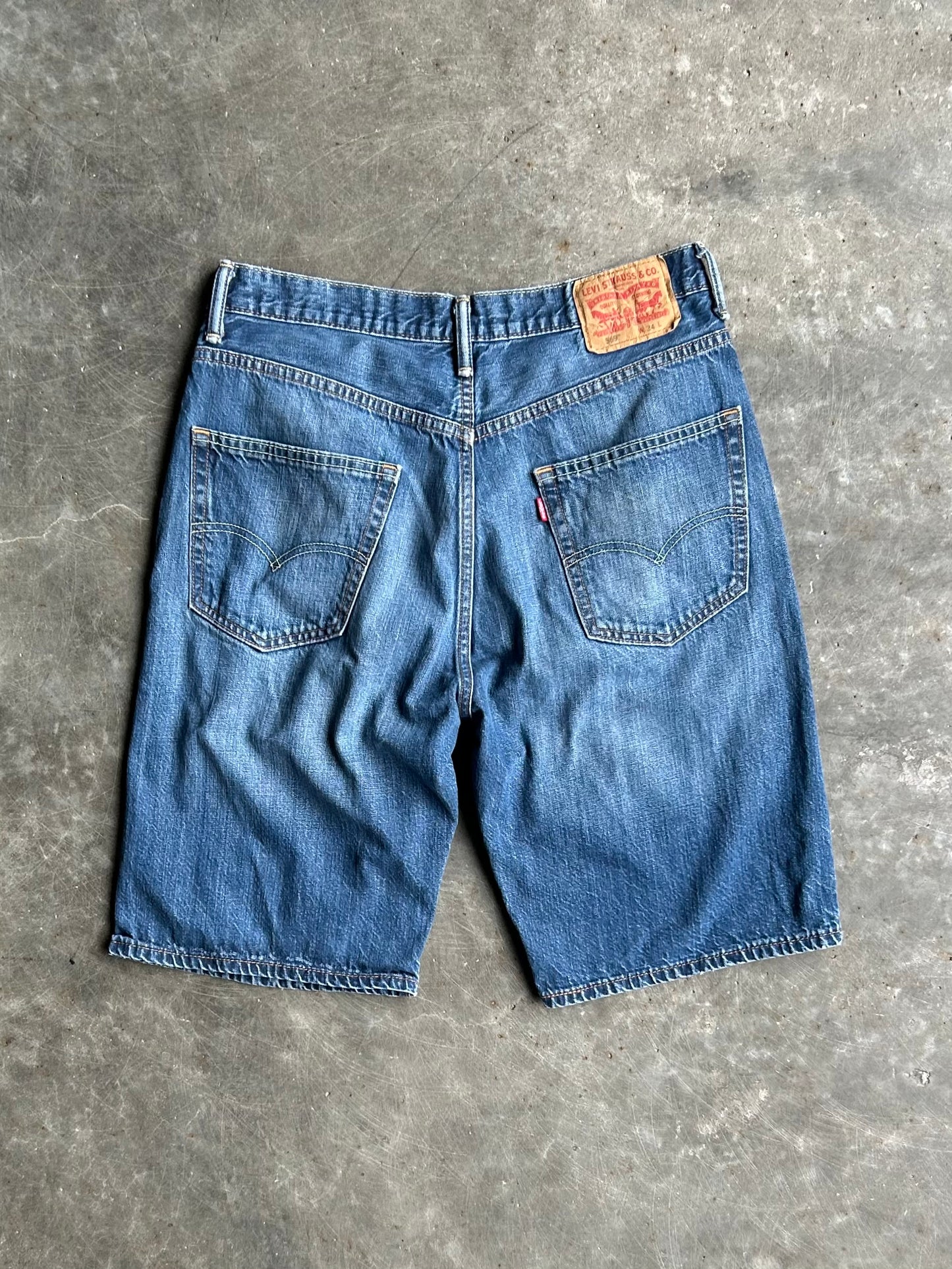 Vintage Levi’s 569 Red Tab Denim Shorts - 30