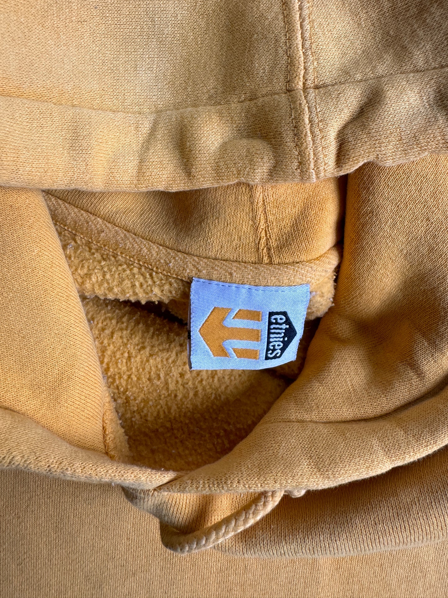 Vintage Yellow Etnies Hoodie - XL