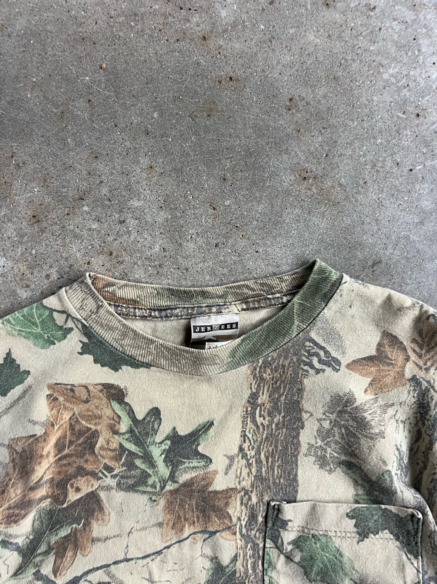 Vintage Jerzees Outdoor Real Tree Camo Long Sleeve Shirt - M