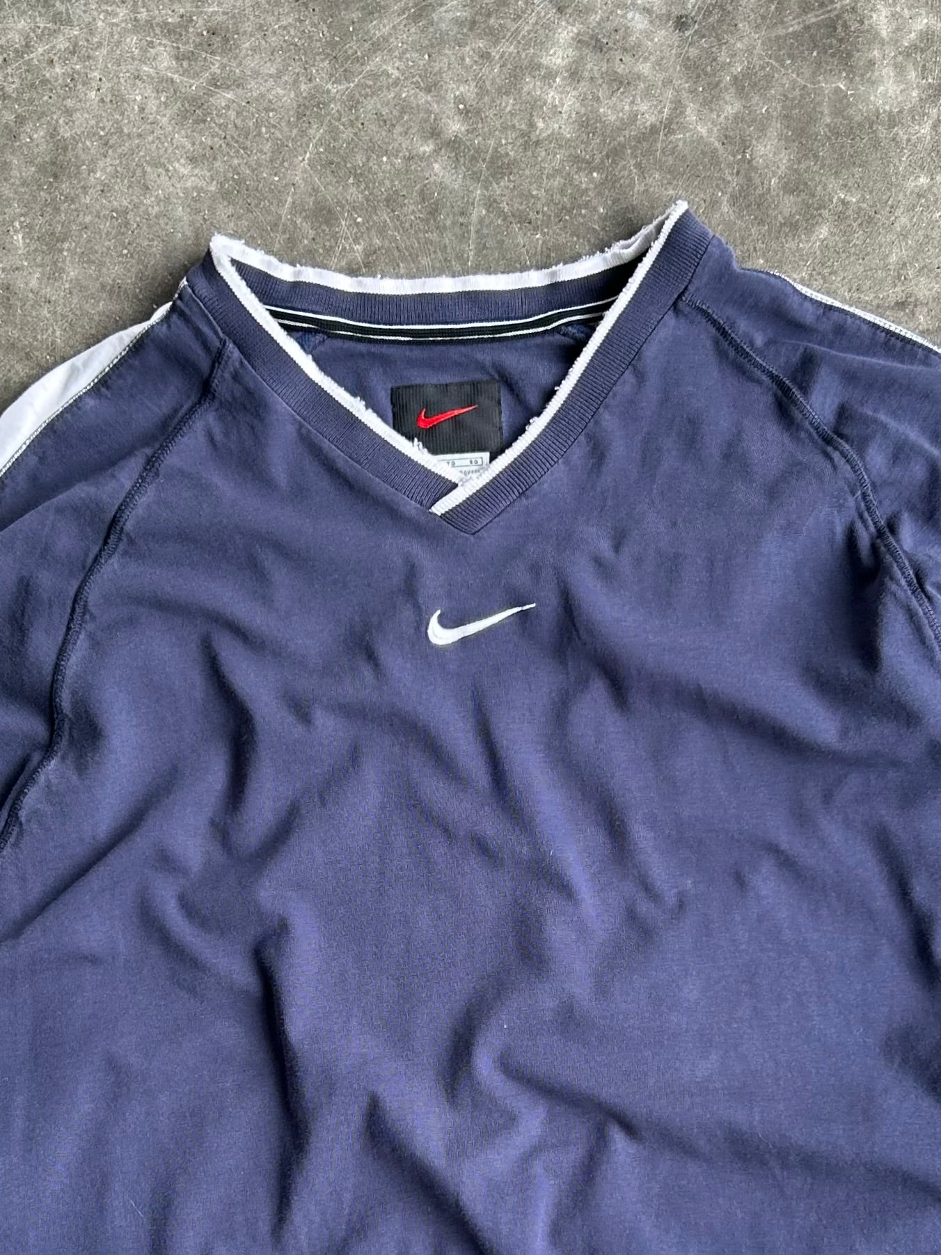 Vintage Navy Center Swoosh Nike Long Sleeve Shirt - XL