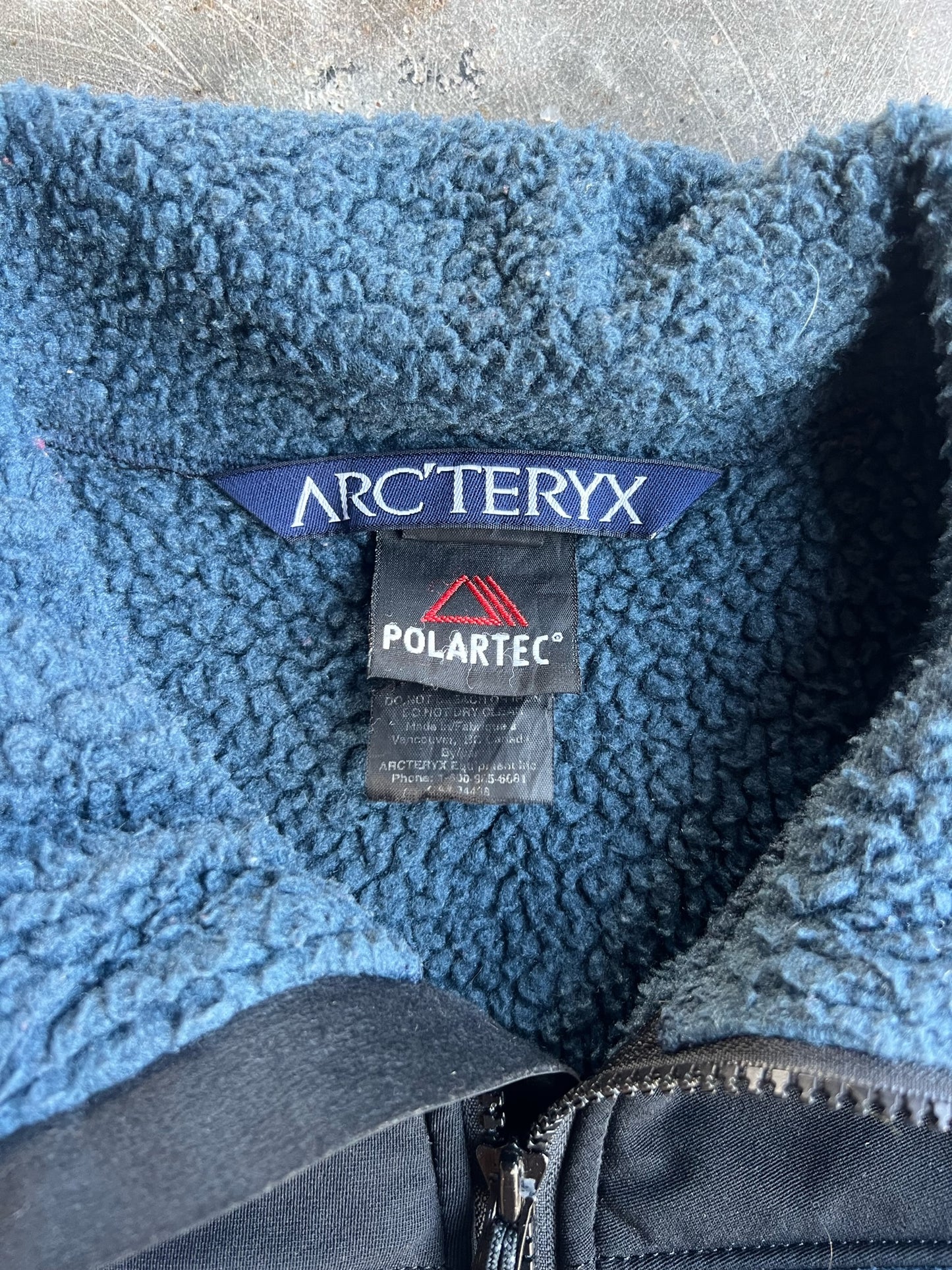 Navy Fleece Arcteryx Zip Up - M