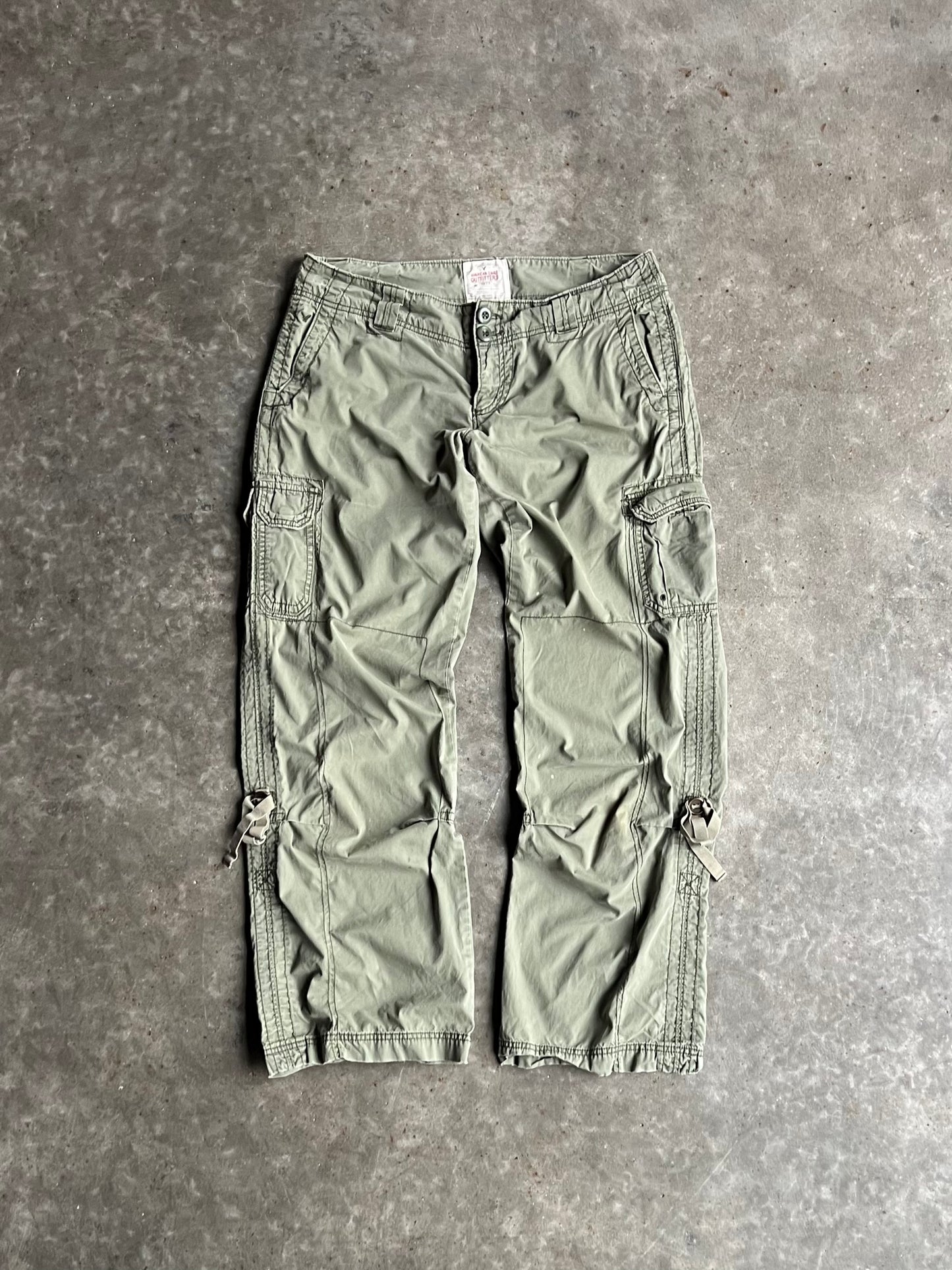 Vintage Green Low Rise American Eagle Utility Pants - L