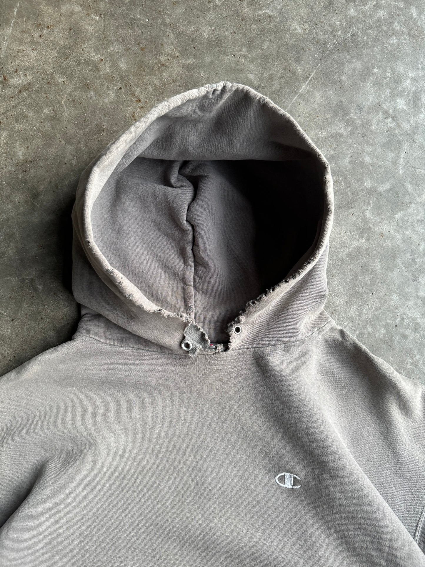 Vintage Distressed Champion Hoodie - XL