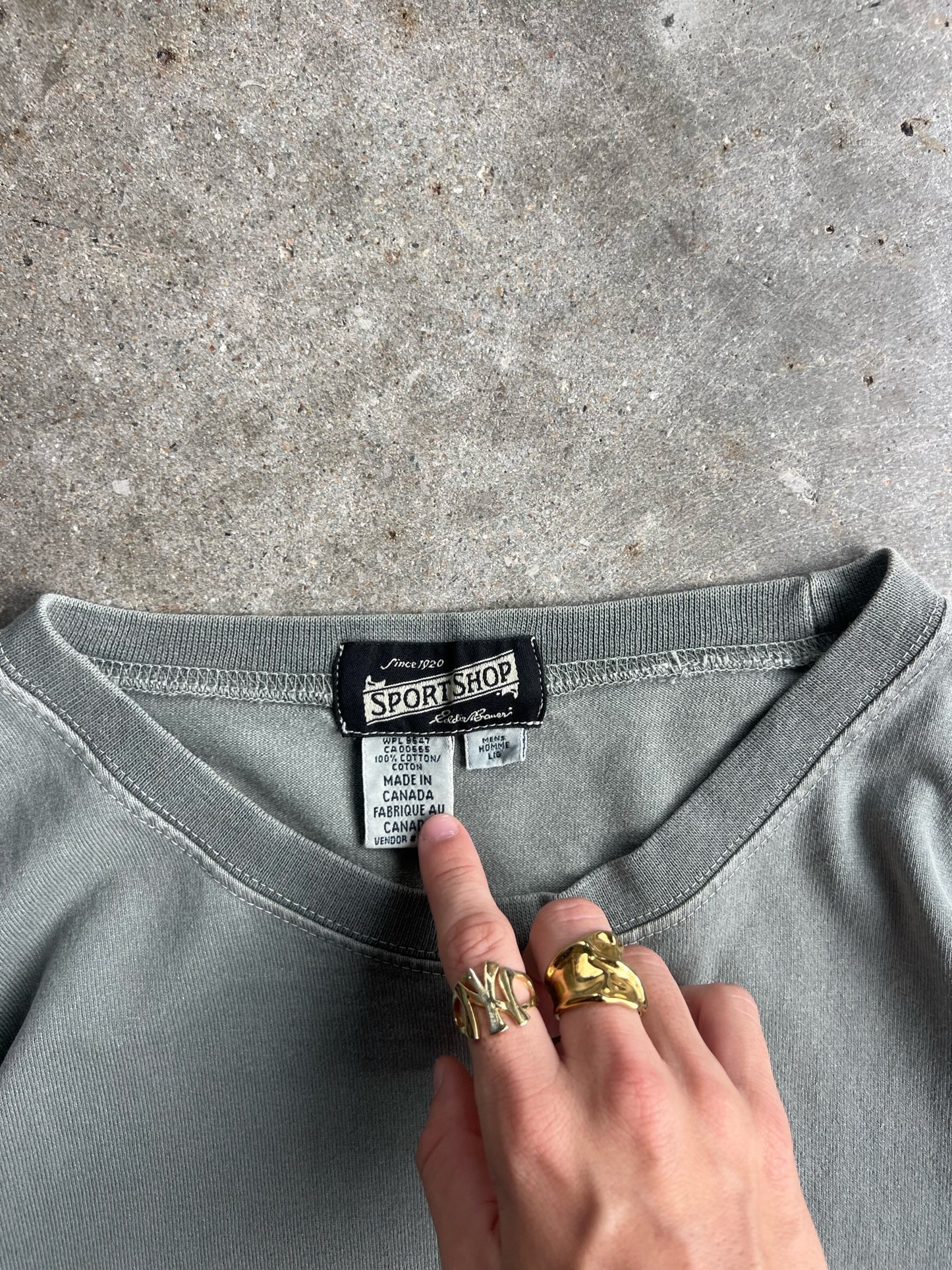 Vintage Sage Green Cropped Eddie Bauer Shirt - L