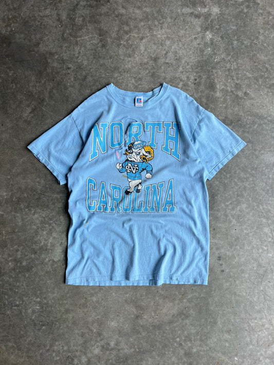 Vintage North Carolina Thrashed Shirt - L