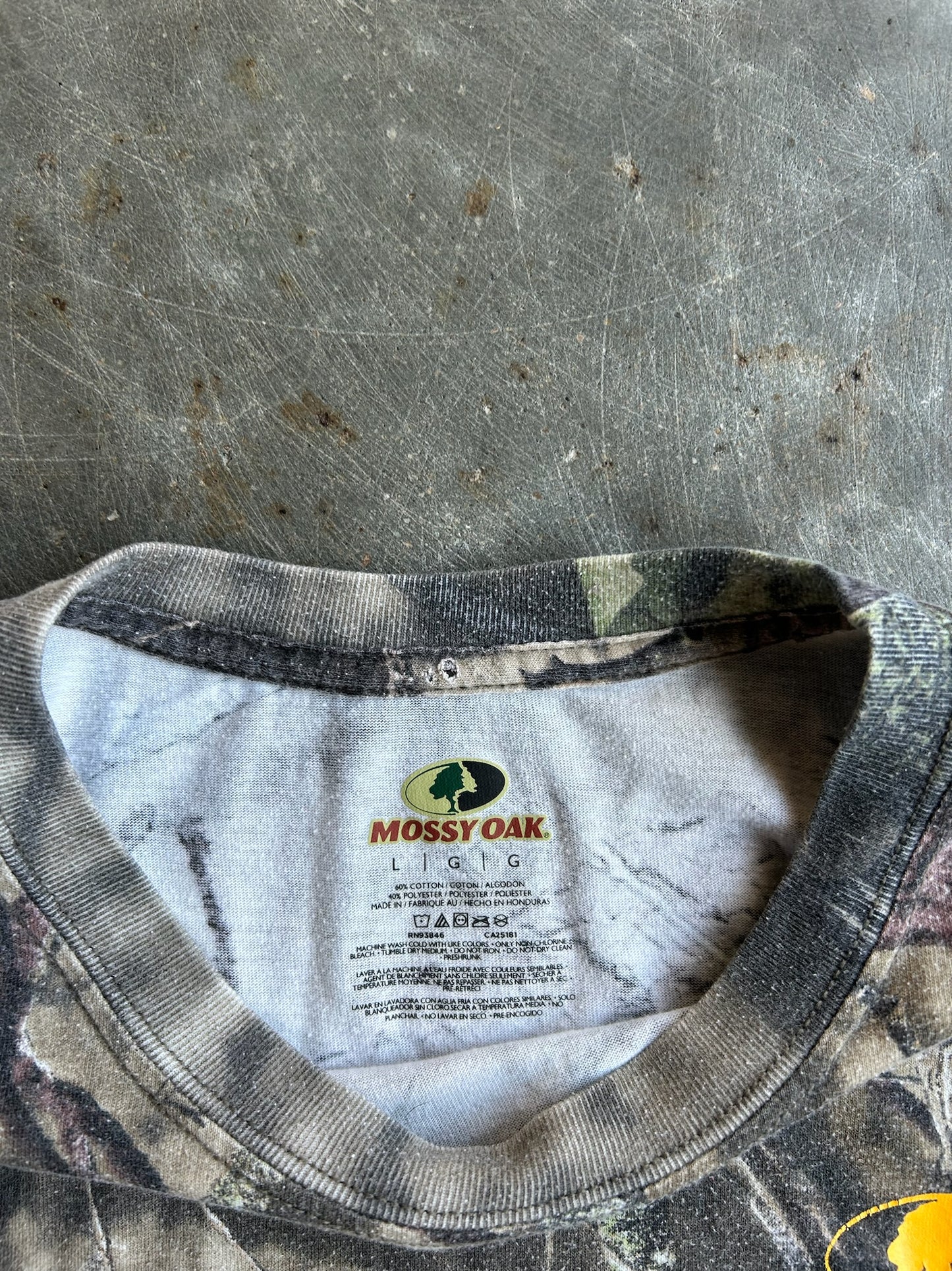 Vintage Mossy Oak Camo Shirt - L