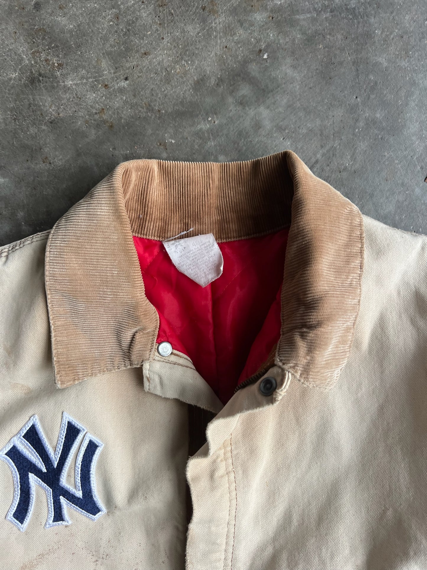 Vintage Cropped Tan Yankees Carhartt Jacket - M