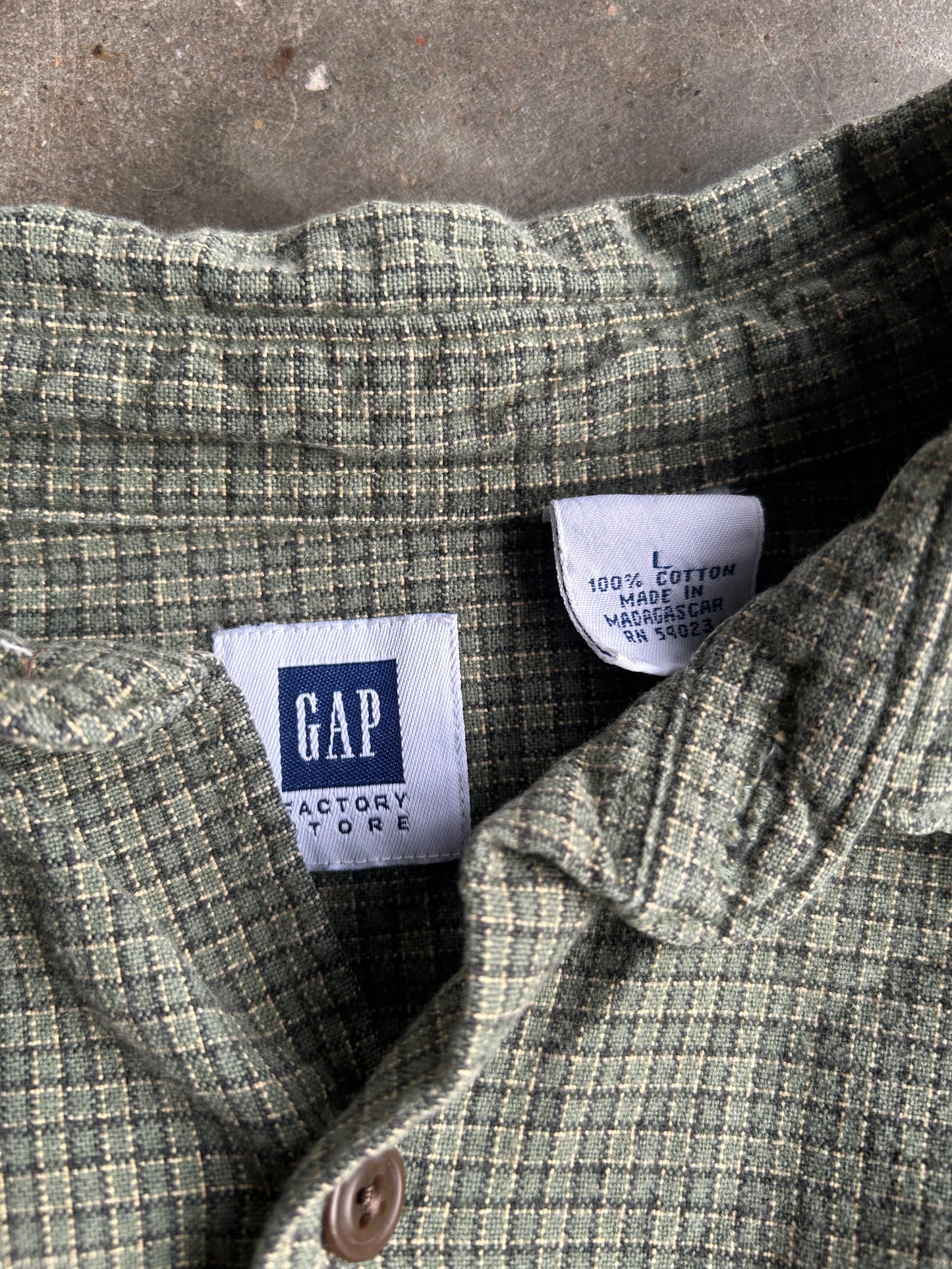 Green GAP Plaid Button-Up - L