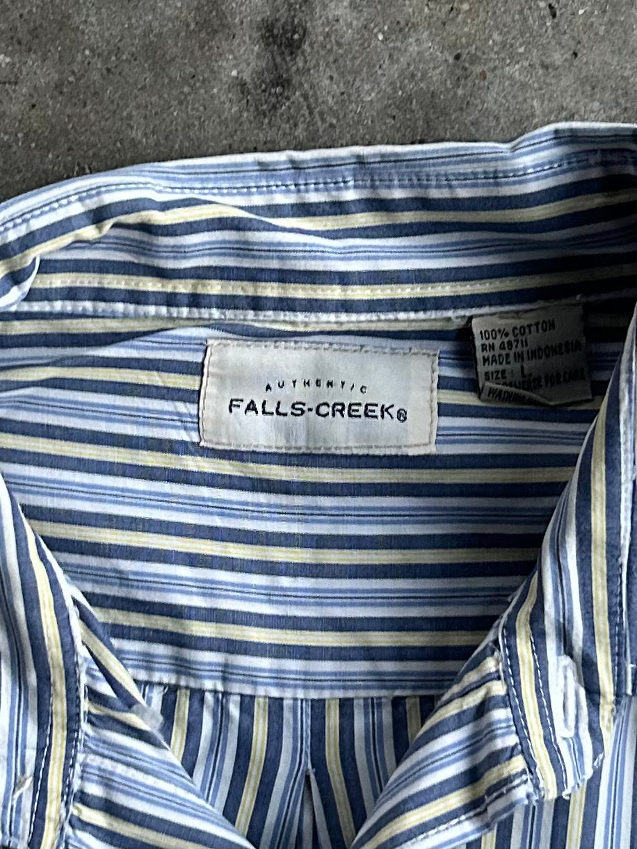 Falls-Creek Cropped Button-Up - L