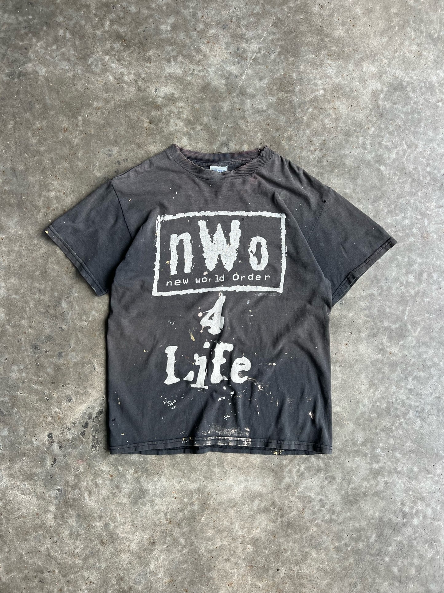 Vintage Distressed NWO Shirt - M