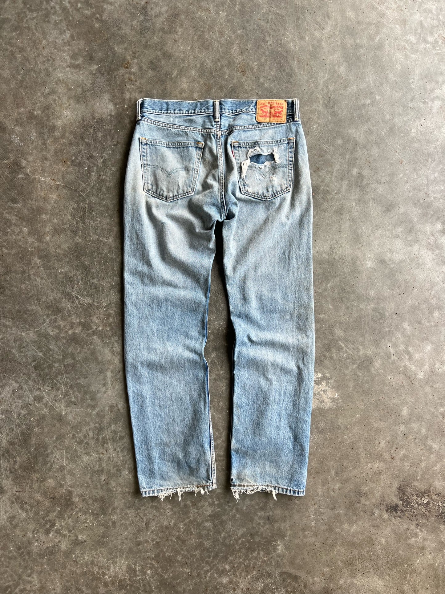 Vintage Distressed Faded Levi's 505 Pants - 34