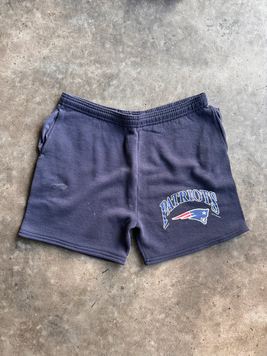 Vintage New England Patriots Shorts - L