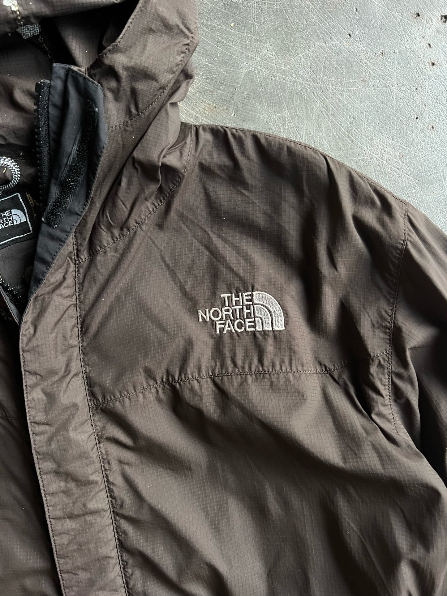 Vintage Brown North Face Zip Up Wind Breaker - M