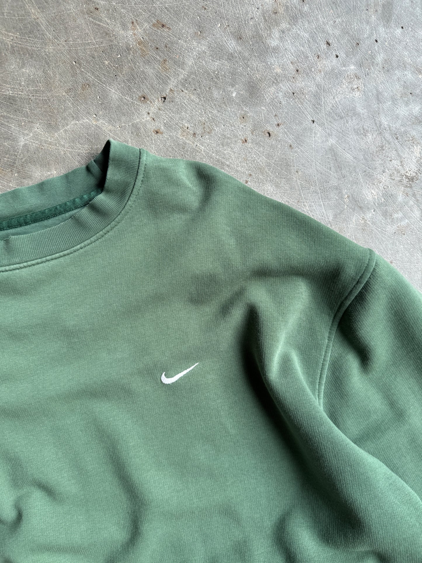 Vintage Green Mini Swoosh Nike Crew - XL