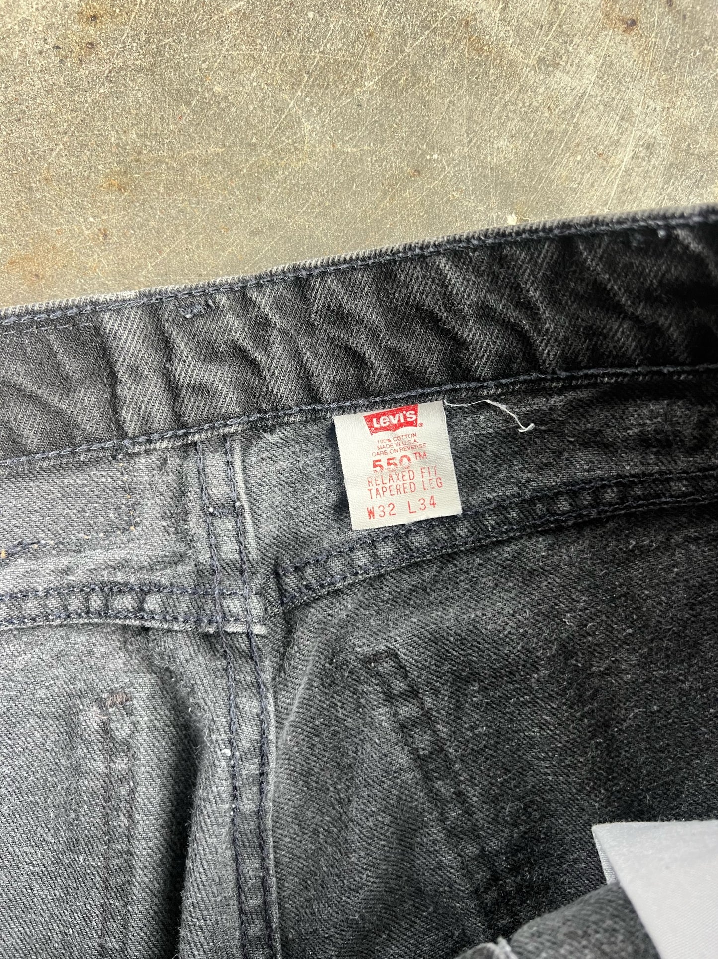 Vintage Faded Black Levi’s 550 Pants - 32