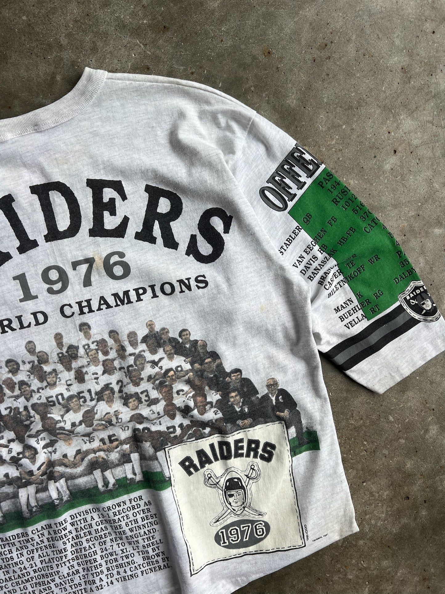 Vintage Raiders Single Stitch Long Gone Shirt - XL