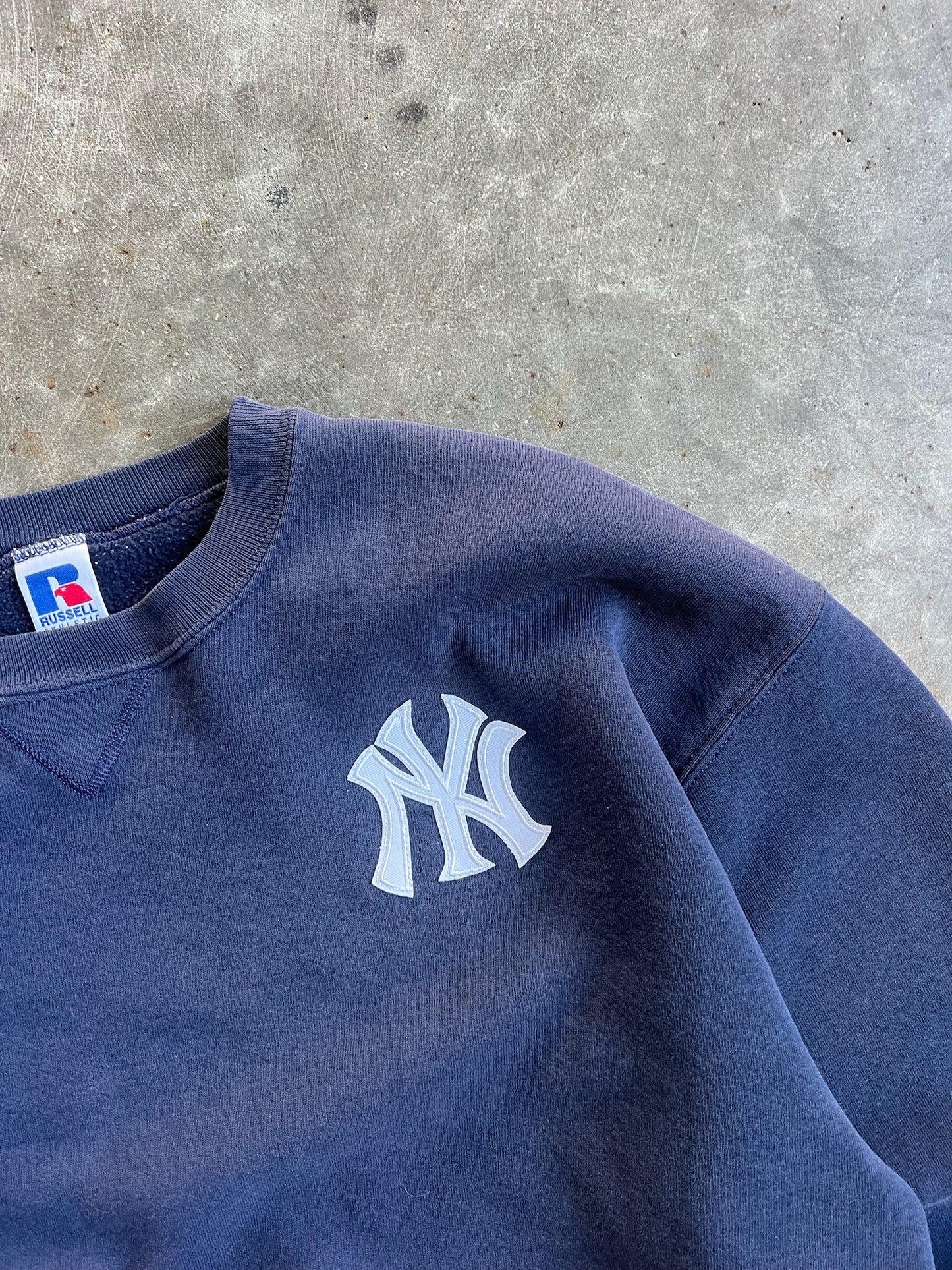 Vintage Russell Navy Yankees Crew - XL