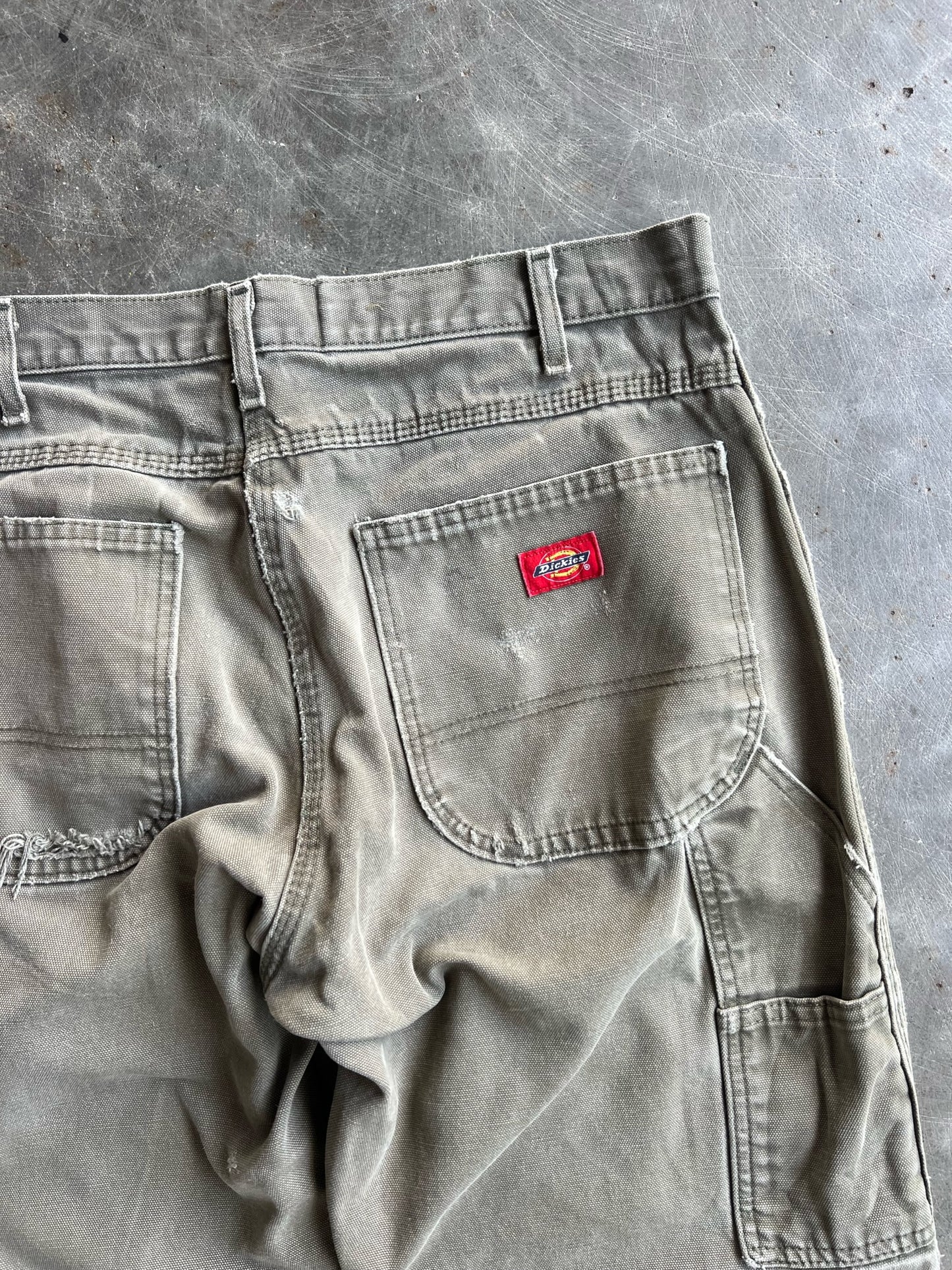 Vintage Distressed Green Dickies Carpenter Pants - 34