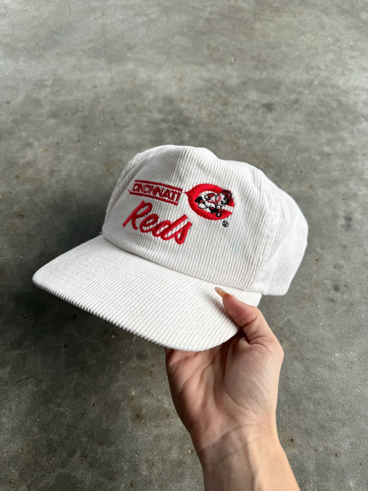 Vintage White Corduroy Cincinnati Reds Snapback Hat