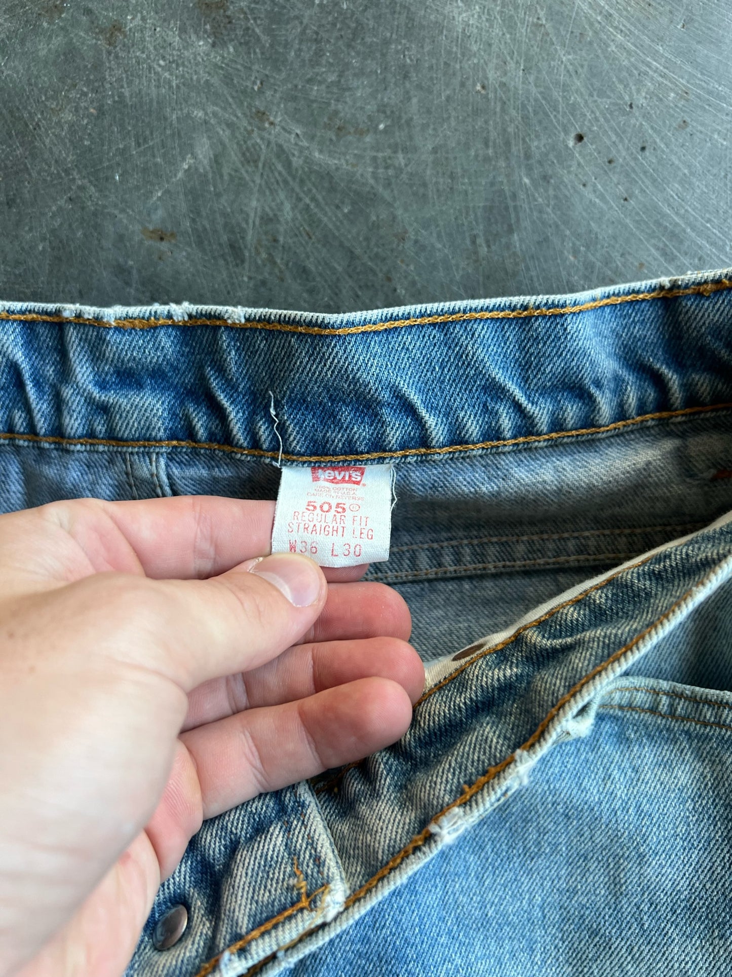 Vintage Faded Levi's 505 Pants - 36