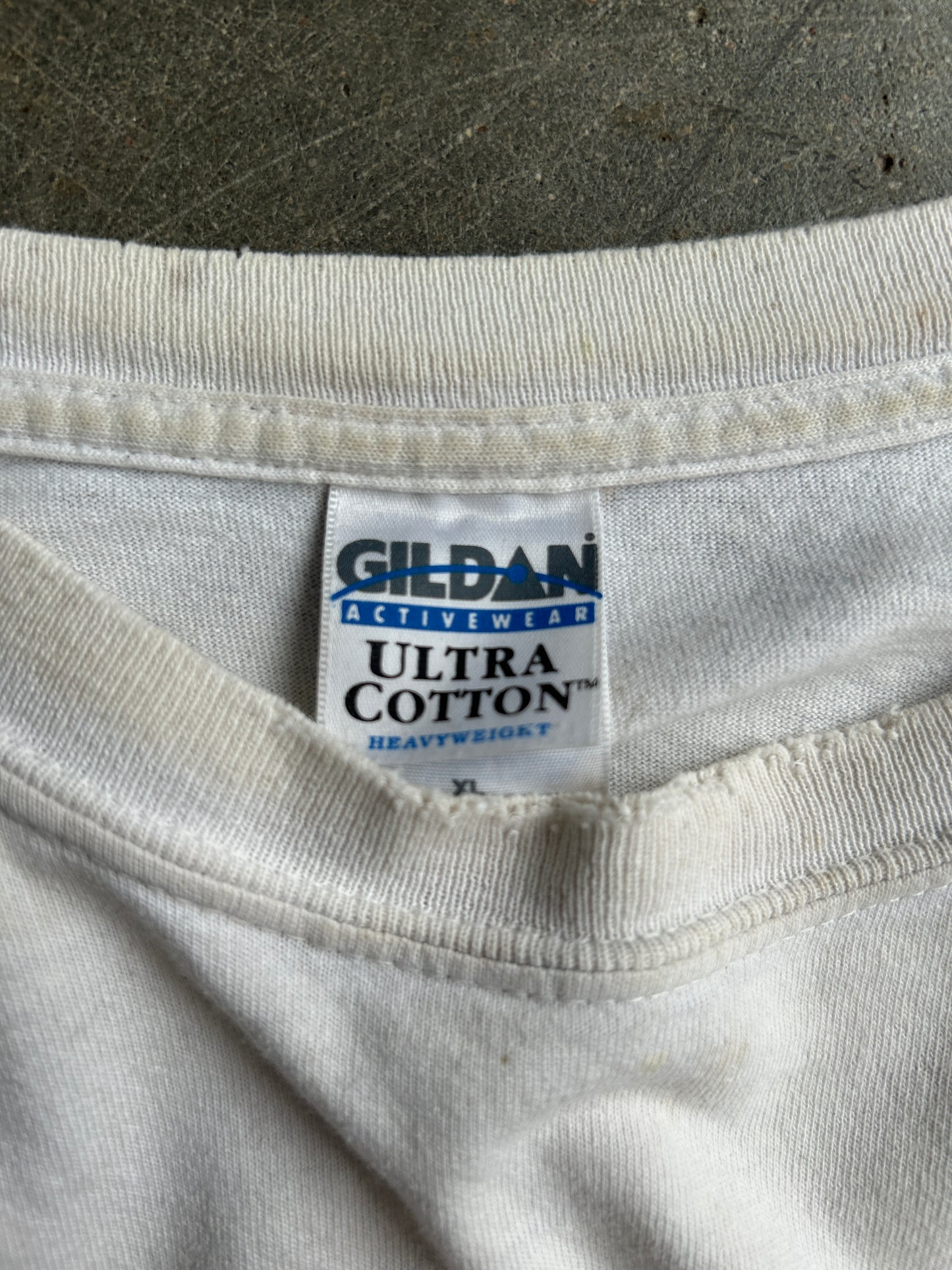 Vintage White Crown Racing Cropped Tee - XL