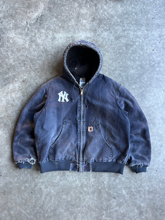 Vintage Yankees Navy Distressed Hooded Carhartt Jacket - L