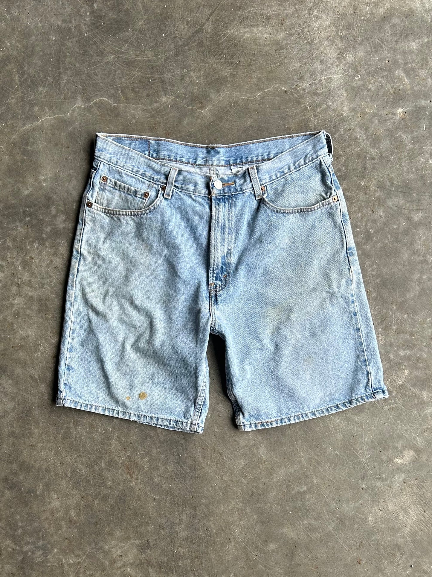 Vintage Levi’s 550 Red Tab Denim Shorts - 33