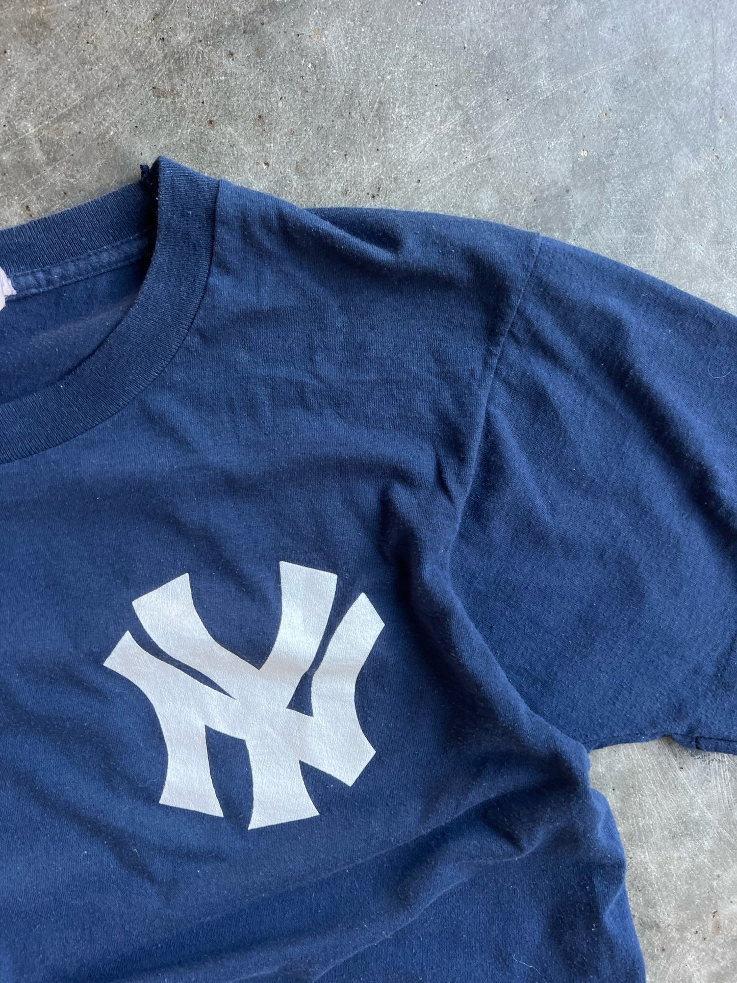 Vintage Single Stitch Navy NY Yankees Shirt - M